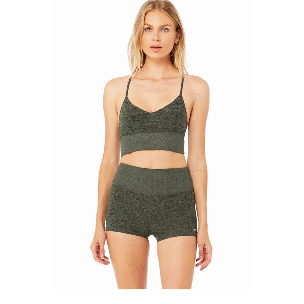ALO YOGA Alosoft Lavish Bra  color hunter heather